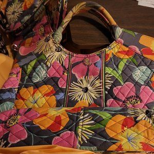 Vera Bradley tote purse